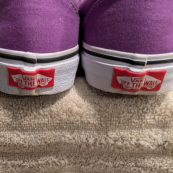 Vans Purple Canvas Sneakers Women's Size 6 Men's Size 4.5 - Picture 10 of 11